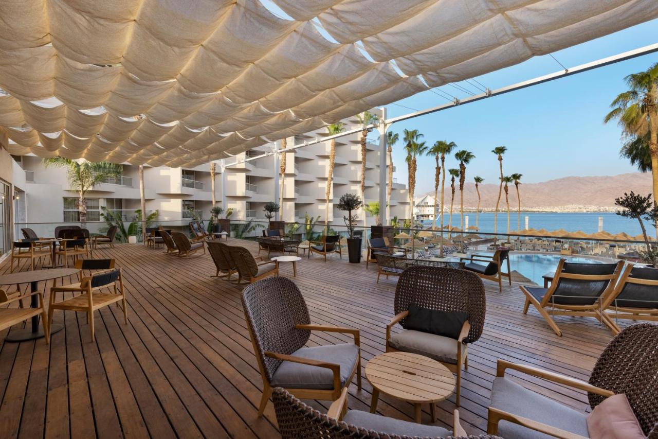Aria Hotel Eilat Exterior photo The pool deck at the Dead Sea