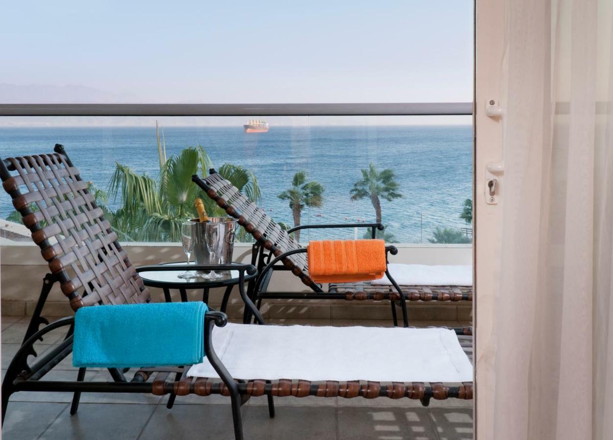 Aria Hotel Eilat Exterior photo A balcony at a hotel